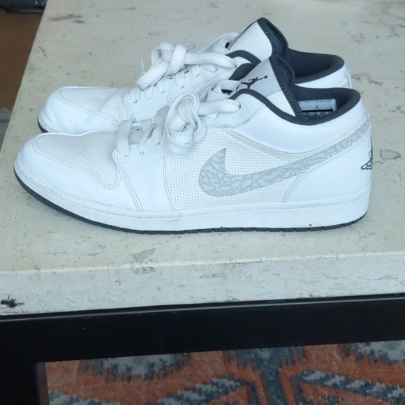 Jordan Other - Air Jordan One Phat Low Sneakers size 13